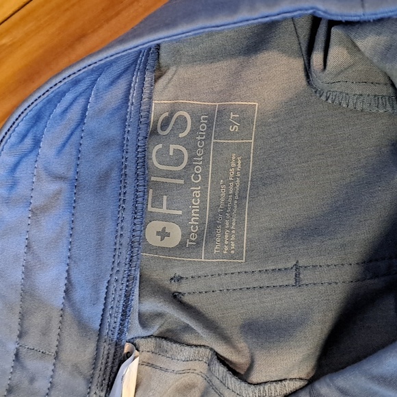 Limited Edition Heather Denim Indigo Blue Scrub Set - Picture 4 of 7